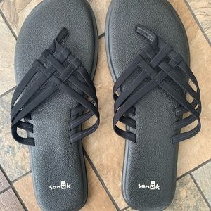 Comfortable summer sandals